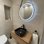 Villa Luxury With Pool And Jacuzzi *