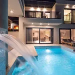Luxury With Pool And Jacuzzi Villa Makarska