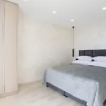 Luxury With Pool And Jacuzzi Makarska