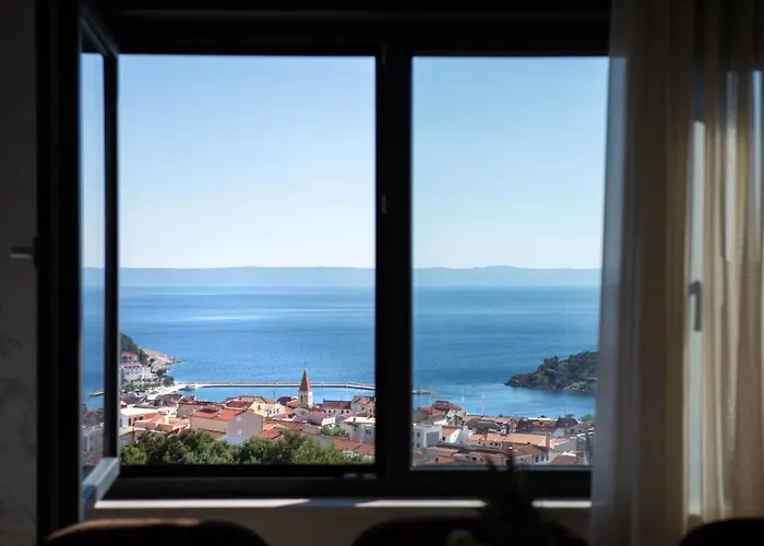 Willa Luxury With Pool And Jacuzzi Makarska